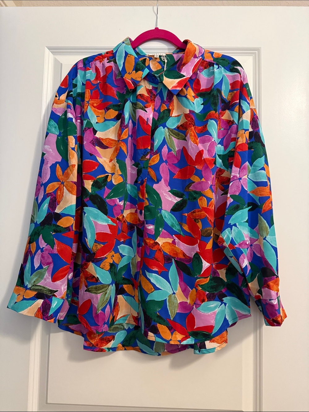 JODIFL Multicolor Floral Button-Up Blouse